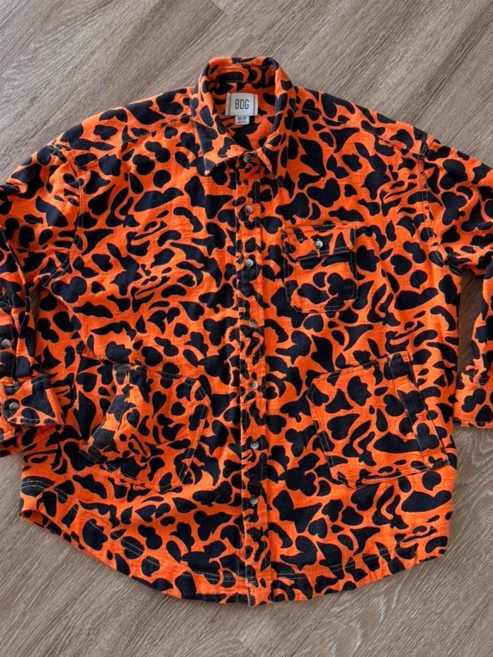 BDG Orange and Black Camo Button-Front Shirt Jacket M